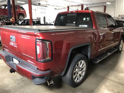 2018 GMC Sierra 1500 Denali   - Photo 6 - Saint Louis, MI 48880-9800