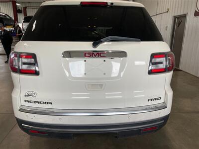 2015 GMC Acadia SLE-2   - Photo 7 - Saint Louis, MI 48880-9800
