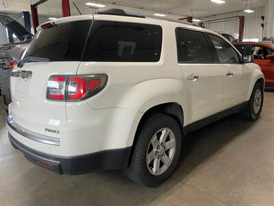 2015 GMC Acadia SLE-2   - Photo 6 - Saint Louis, MI 48880-9800