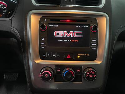 2015 GMC Acadia SLE-2   - Photo 13 - Saint Louis, MI 48880-9800