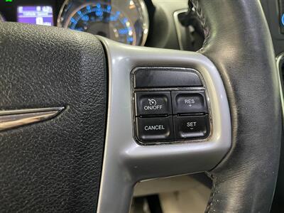 2014 Chrysler Town and Country Touring-L   - Photo 11 - Saint Louis, MI 48880-9800