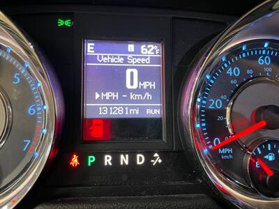 2014 Chrysler Town and Country Touring-L   - Photo 12 - Saint Louis, MI 48880-9800