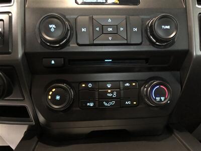 2018 Ford F-150 XLT   - Photo 15 - Saint Louis, MI 48880-9800