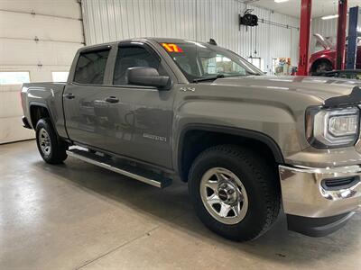 2017 GMC Sierra 1500   - Photo 5 - Saint Louis, MI 48880-9800