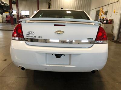 2010 Chevrolet Impala LTZ   - Photo 23 - Saint Louis, MI 48880-9800