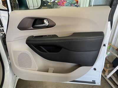2021 Chrysler Voyager L - Photo 22 - Saint Louis, MI 48880-9800