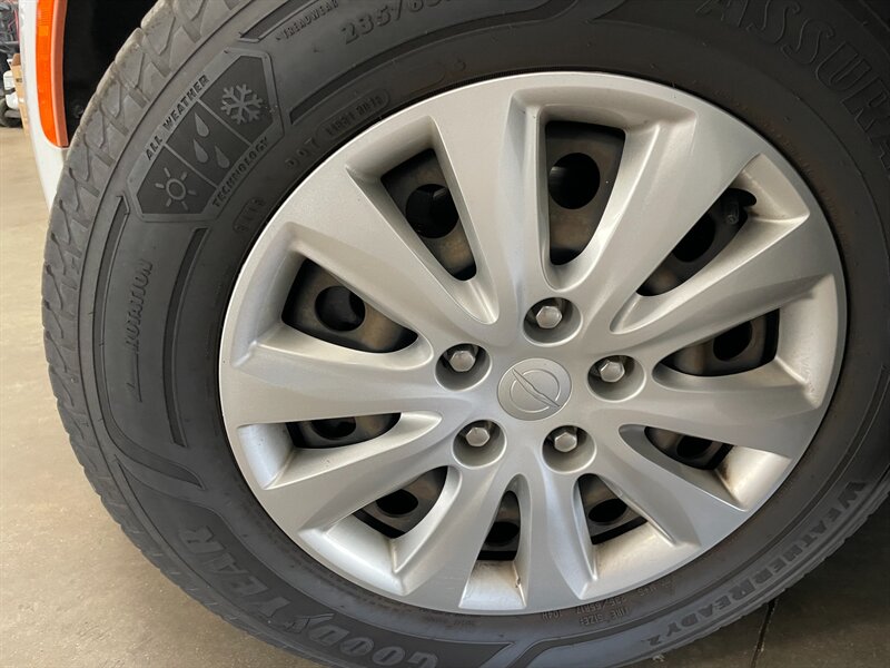 2021 Chrysler Voyager L - Photo 23 - Saint Louis, MI 48880-9800