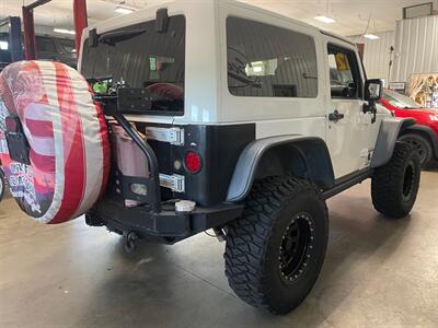 2012 Jeep Wrangler Rubicon - Photo 5 - Saint Louis, MI 48880-9800