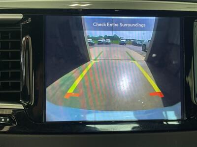 2018 Chrysler Pacifica Touring L Plus   - Photo 14 - Saint Louis, MI 48880-9800