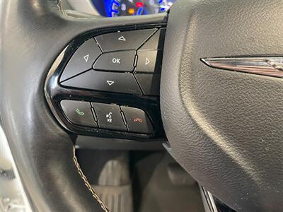 2018 Chrysler Pacifica Touring L Plus   - Photo 10 - Saint Louis, MI 48880-9800