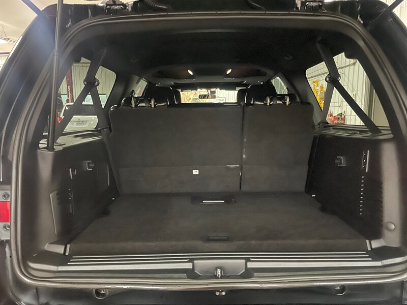 2017 Lincoln Navigator L Select - Photo 30 - Saint Louis, MI 48880-9800