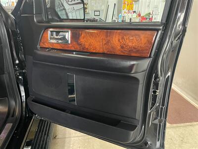 2017 Lincoln Navigator L Select - Photo 26 - Saint Louis, MI 48880-9800