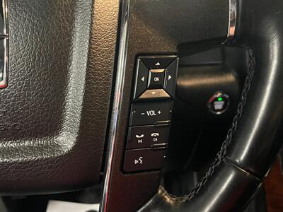 2017 Lincoln Navigator L Select - Photo 12 - Saint Louis, MI 48880-9800