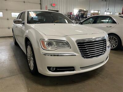 2012 Chrysler 300 Limited   - Photo 4 - Saint Louis, MI 48880-9800
