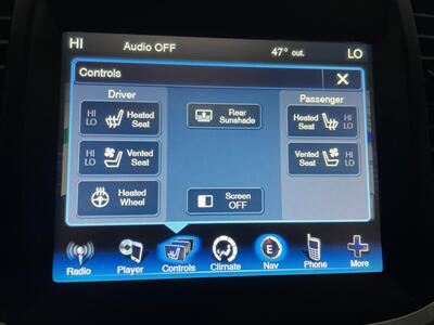 2012 Chrysler 300 Limited   - Photo 25 - Saint Louis, MI 48880-9800