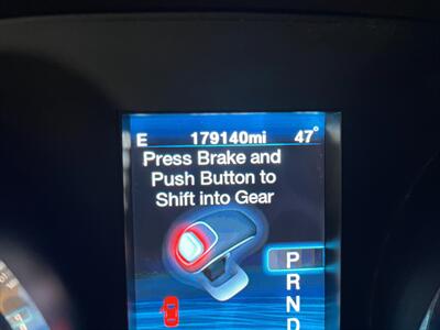 2012 Chrysler 300 Limited   - Photo 10 - Saint Louis, MI 48880-9800