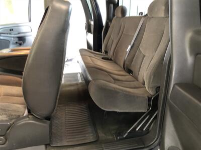 2006 Chevrolet Silverado 1500 Work Truck   - Photo 15 - Saint Louis, MI 48880-9800