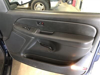 2006 Chevrolet Silverado 1500 Work Truck   - Photo 20 - Saint Louis, MI 48880-9800