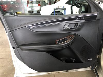 2015 Chevrolet Impala LTZ   - Photo 20 - Saint Louis, MI 48880-9800