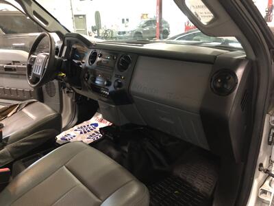 2013 Ford F-250 Super Duty XL   - Photo 17 - Saint Louis, MI 48880-9800
