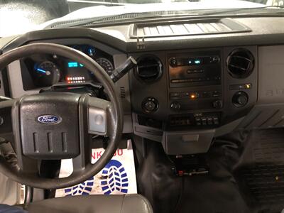 2013 Ford F-250 Super Duty XL   - Photo 9 - Saint Louis, MI 48880-9800