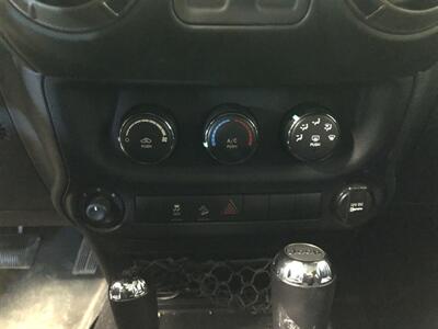 2011 Jeep Wrangler Sport   - Photo 11 - Saint Louis, MI 48880-9800