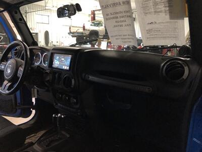 2011 Jeep Wrangler Sport   - Photo 16 - Saint Louis, MI 48880-9800