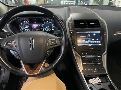 2015 Lincoln MKZ - Photo 8 - Saint Louis, MI 48880-9800