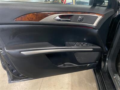 2015 Lincoln MKZ - Photo 22 - Saint Louis, MI 48880-9800