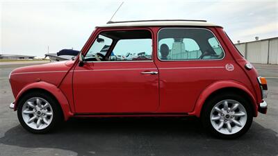 1972 Austin Mini Mini Cooper   - Photo 7 - Santa Monica, CA 90405