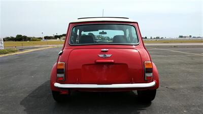 1972 Austin Mini Mini Cooper   - Photo 5 - Santa Monica, CA 90405