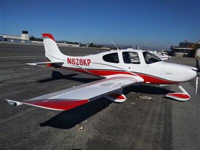 2005 Cirrus SR22 - GTS   - Photo 4 - Santa Monica, CA 90405