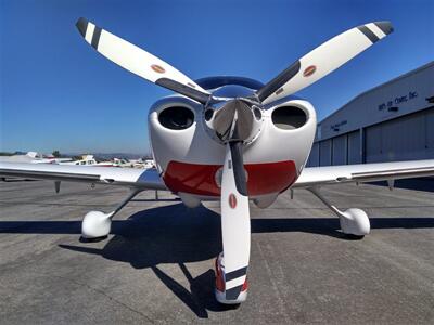 2005 Cirrus SR22 - GTS   - Photo 14 - Santa Monica, CA 90405