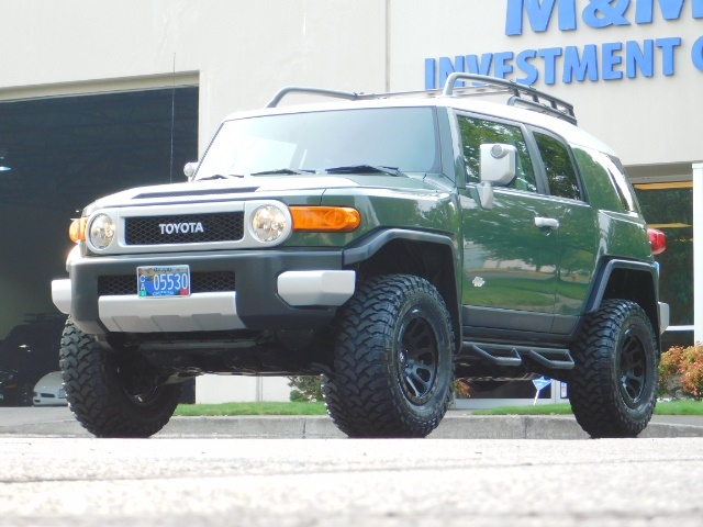 2012 Toyota FJ Cruiser Sport Utility / 4X4 / NEW WHEELS & TIRES / LIFTED   - Photo 40 - Portland, OR 97217