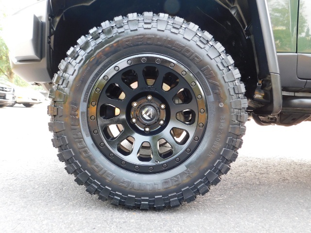 2012 Toyota FJ Cruiser Sport Utility / 4X4 / NEW WHEELS & TIRES / LIFTED   - Photo 21 - Portland, OR 97217