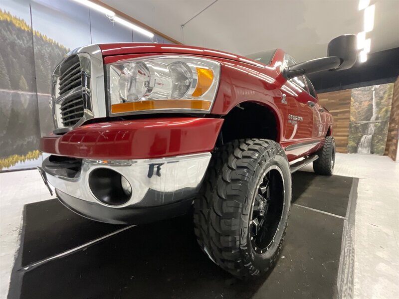 2006 Dodge Ram 2500 SLT 4X4 / 5.9L DIESEL /LIFTED w. NEW WHEELS &TIRES  / LOCAL TRUCK / RUST FREE / LIFTED w. NEW 35 " MUD TIRES & 20 " WHEELS / ONLY 129,000 MILES - Photo 27 - Gladstone, OR 97027