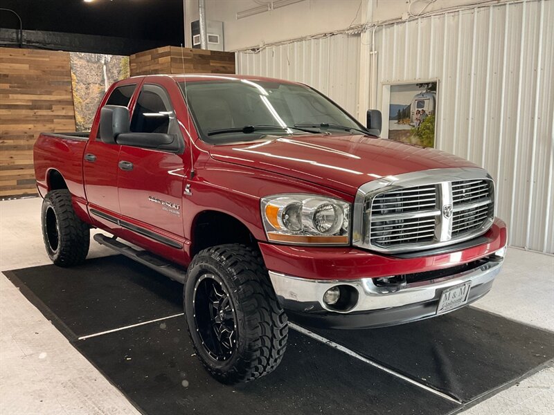 2006 Dodge Ram 2500 SLT 4X4 / 5.9L DIESEL /LIFTED w. NEW WHEELS &TIRES  / LOCAL TRUCK / RUST FREE / LIFTED w. NEW 35 " MUD TIRES & 20 " WHEELS / ONLY 129,000 MILES - Photo 2 - Gladstone, OR 97027