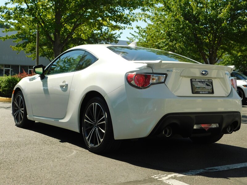 2015 Subaru BRZ Limited Coupe 2Dr / Leather Navigation Spoiler