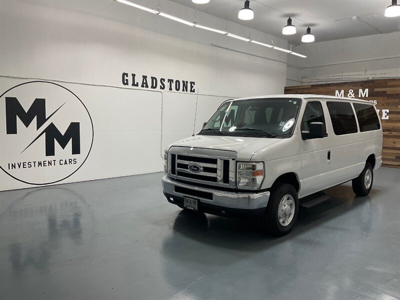 2011 Ford E-Series Van E-350 SD XLT 12-Passenger Van / V8 / 75,000  MILES  / ZERO RUST / BRAND NEW SET OF TIRES - Photo 25 - Gladstone, OR 97027