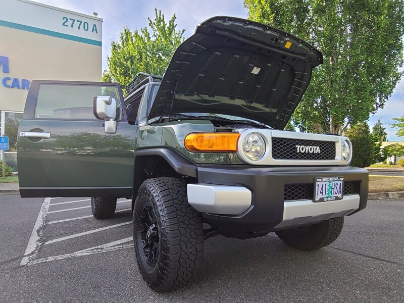 2012 Toyota FJ Cruiser 4X4 / LEATHER / E-LOCKER / XD's / ICON LIFT  / HEATED SEATS / LOW MILES - Photo 26 - Portland, OR 97217