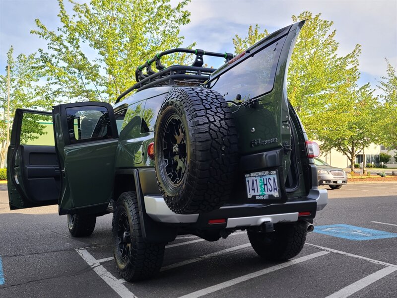 2012 Toyota FJ Cruiser 4X4 / LEATHER / E-LOCKER / XD's / ICON LIFT  / HEATED SEATS / LOW MILES - Photo 27 - Portland, OR 97217