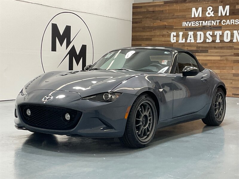 2021 Mazda MX-5 Miata Club Convertible / 6-SPEED MANUAL / 14,000 MILES  / Backup Camera - Photo 1 - Gladstone, OR 97027