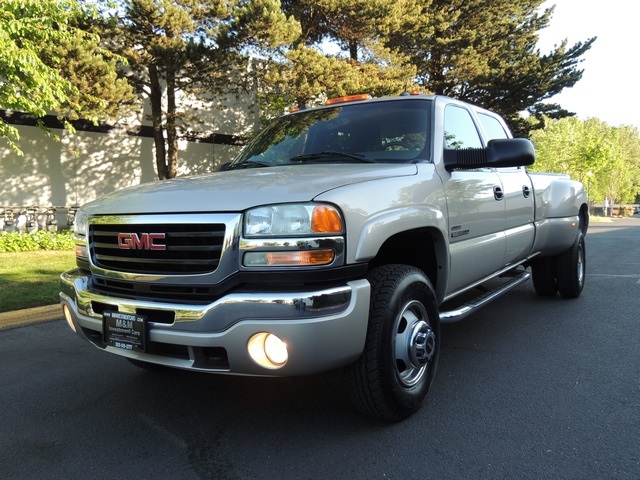 2004 GMC Sierra 3500 SLT/Crew Cab /4WD/ DIESEL/DUALLY   - Photo 1 - Portland, OR 97217