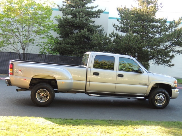 2004 GMC Sierra 3500 SLT/Crew Cab /4WD/ DIESEL/DUALLY   - Photo 4 - Portland, OR 97217