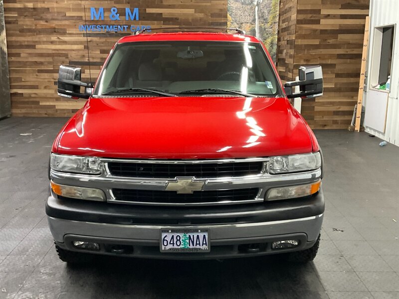 2005 Chevrolet Suburban 2500 LS 4X4 / 8.1L V8 / 3RD ROW / 89,000 MILES  LOCAL OREGON SUV / SUPER CLEAN / BACKUP CAMERA / 3/4 TON / ONLY 89,000 MILES - Photo 5 - Gladstone, OR 97027