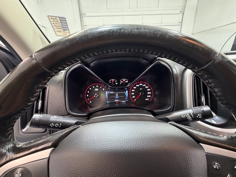 2018 Chevrolet Colorado ZR2 Crew Cab 4X4 3.6L V6 / Premium Pkg / NEW TRES / Leather Heated Seats / Navi & Camera / ZERO RUST - Photo 46 - Gladstone, OR 97027