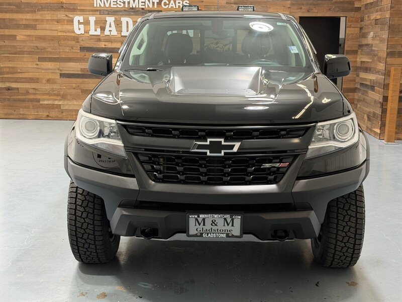 2018 Chevrolet Colorado ZR2 Crew Cab 4X4 3.6L V6 / Premium Pkg / NEW TRES / Leather Heated Seats / Navi & Camera / ZERO RUST - Photo 5 - Gladstone, OR 97027