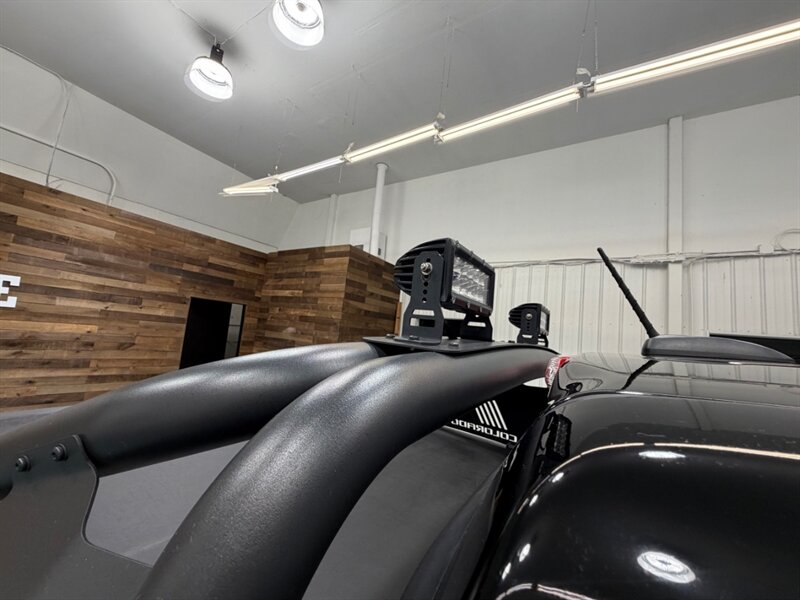 2018 Chevrolet Colorado ZR2 Crew Cab 4X4 3.6L V6 / Premium Pkg / NEW TRES / Leather Heated Seats / Navi & Camera / ZERO RUST - Photo 30 - Gladstone, OR 97027