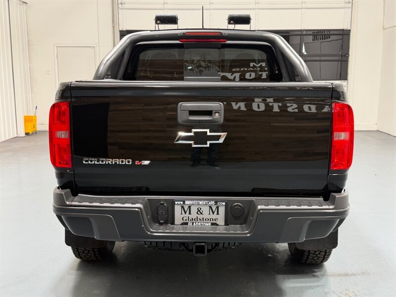 2018 Chevrolet Colorado ZR2 Crew Cab 4X4 3.6L V6 / Premium Pkg / NEW TRES / Leather Heated Seats / Navi & Camera / ZERO RUST - Photo 6 - Gladstone, OR 97027
