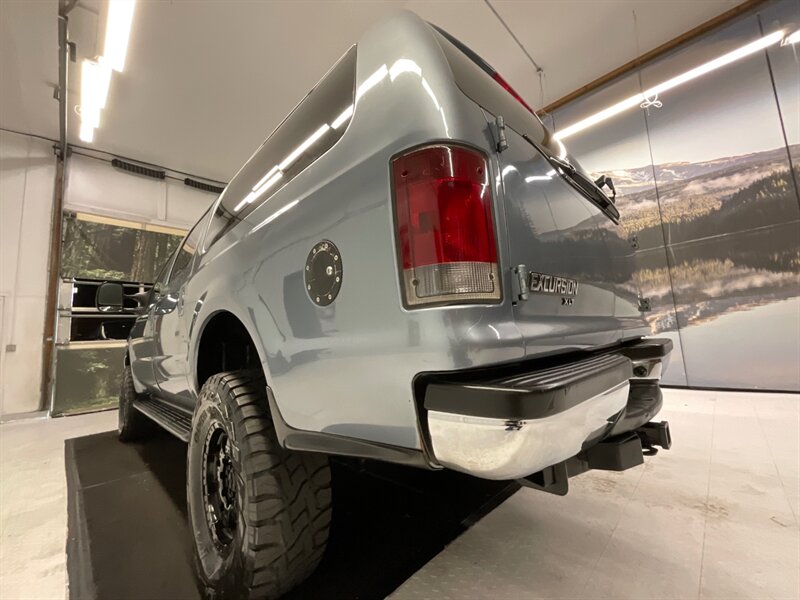 2001 Ford Excursion XLT SUV 4X4 / 7.3L DIESEL / LIFTED / 158,000 MILES  / LOCAL SUV / RUST FREE / LIFTED w. 35 " TOYO OPEN COUNTRY / 3RD ROW SEAT / Excel Cond - Photo 10 - Gladstone, OR 97027